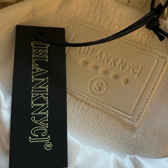 NWT Blank NYC Vegan Leather Cropped Moto Jacket in All Time High White Size S - Picture 8 of 12